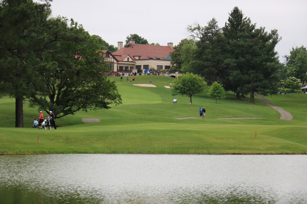 Some of best young golfers play at Scott Robertson Memorial golf tournament in Roanoke